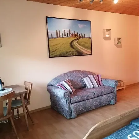 Doppelzimmer Kroever Berg * Kröv
